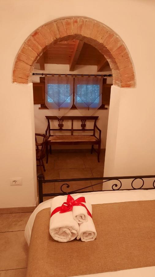 Il Casale Di Lucullo Vila Lucignano Exterior foto