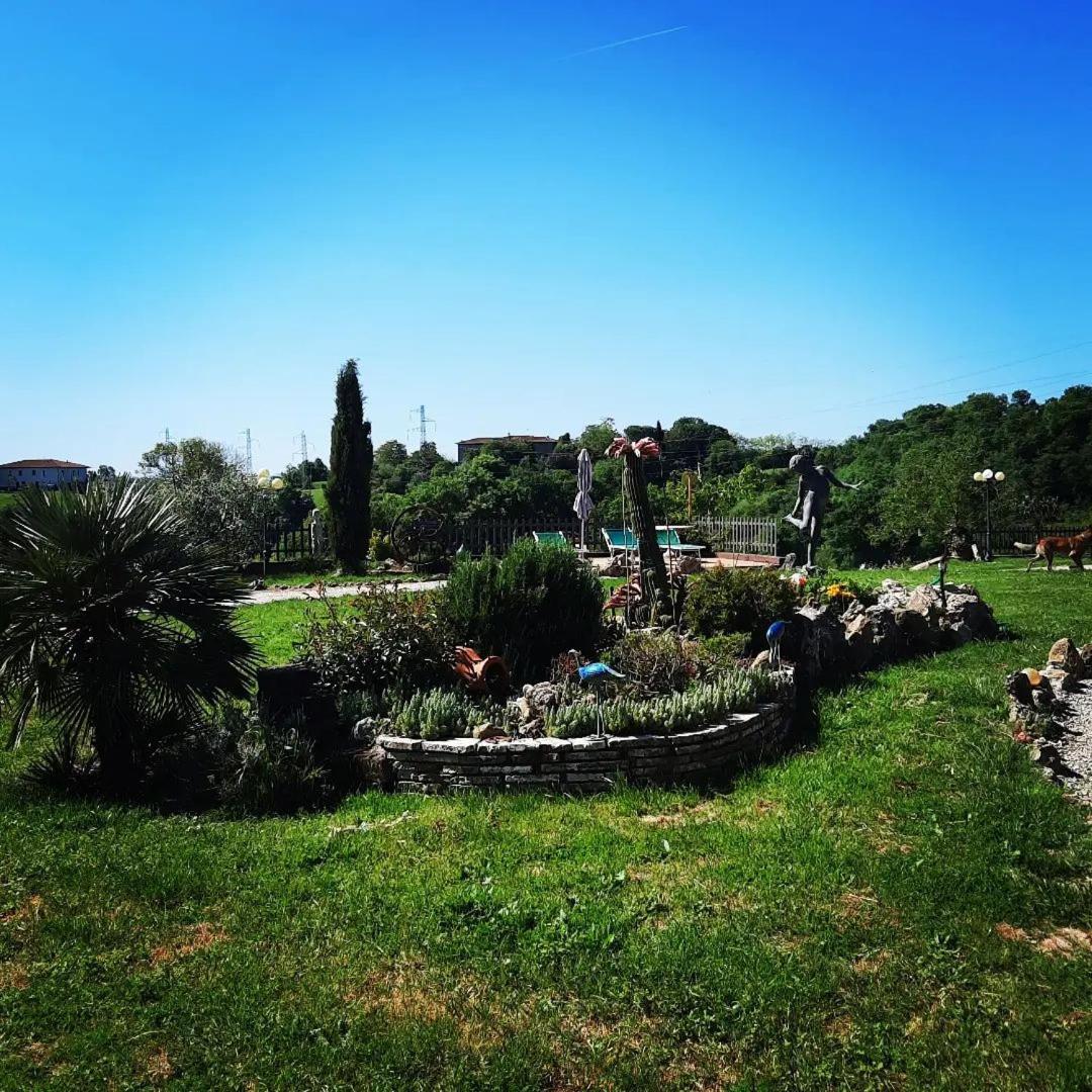 Il Casale Di Lucullo Vila Lucignano Exterior foto